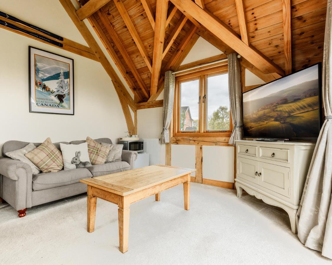 Villa Oak Mead Wrexham Habitación foto